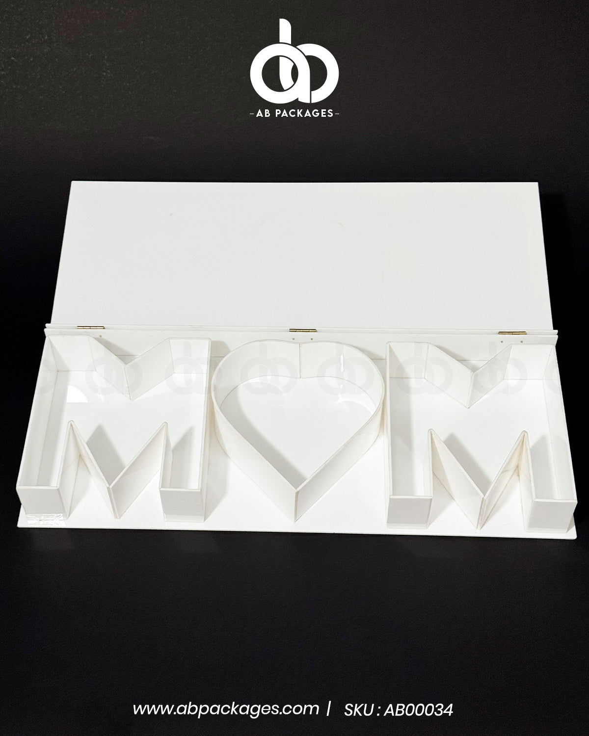 Forever Love Acrylic Gift Box – A Heartfelt Tribute for Mom