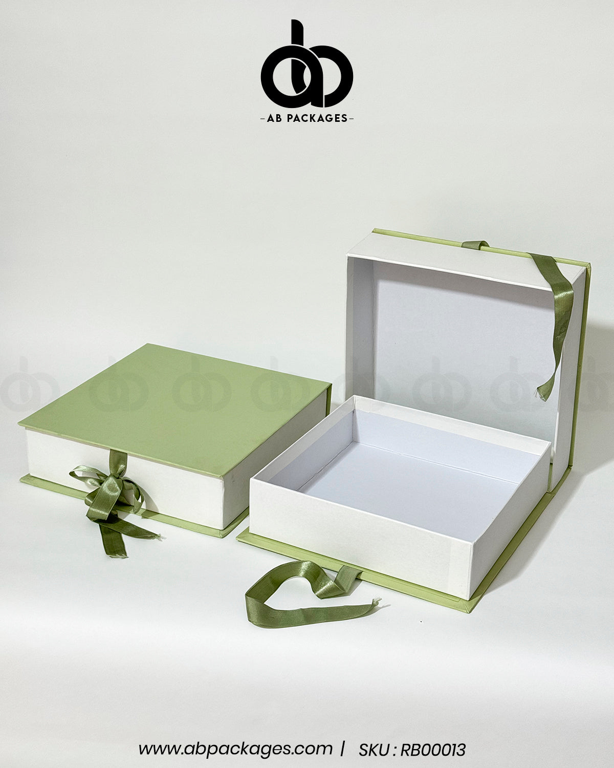 Classic Noir Book Style Rigid Black Box